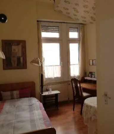 Acasa Bed & Breakfast